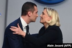 مارین لوپن و ژوردن باردلا