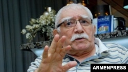 Армен Джигарханян