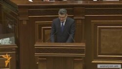 Կառավարությունը խոստանում է կրճատել աղքատությունը, նվազեցնել արտագաղթը