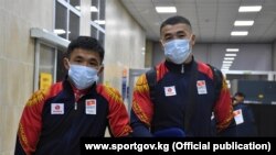  Балбандар Жоламан Шаршенбеков менен Акжол Махмудов. Бишкек. 27-июль, 2021-жыл. 