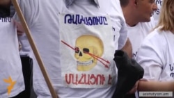 Ակտիվիստները իրենց գործունեությամբ հետաքրքրվող այցելուներ են ունենում