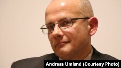 Андреас Умланд