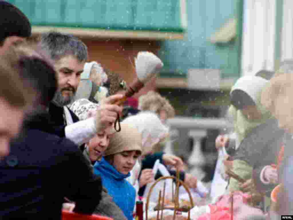 Праваслаўны Вялікдзень у Менску. 19 красавіка 2009