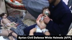 Під час конфлікту в Сирії потерпають діти, десятки тисяч стають сиротами