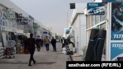 Aşgabadyň bazary (illýustrasiýa suraty)