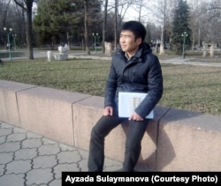 Абдылхак окуудан кийин, Бишкек