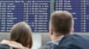 Інфармацыйнае табло ў аэрапорце Мюнхэну, 3 кастрычніка 2025 году