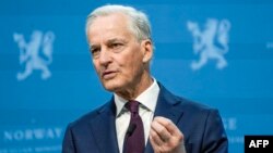 Як зауважив прем’єр-міністр Норвегії Йонас Гар Стьоре, незрозуміло, чи були ці порушення навмисними, чи результатом навігаційних помилок