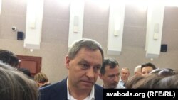 Аляксандар Шакуцін на судзе ў «справе мэдыкаў». Менск, 19 жніўня 2019 году
