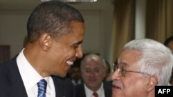 Барак Обама менен Палестин администрациясынын президенти Махмуд Аббас