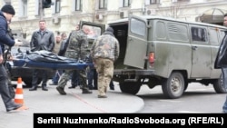 На місці вбивства Дениса Вороненкова, Київ, 23 березня 2017 року