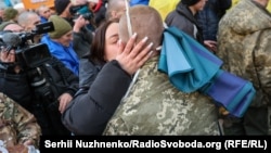 Обмін полоненими за формулою «175 на 175» (фотогалерея)