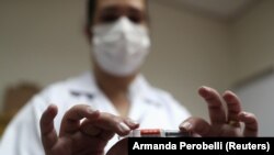 Բրազիլիայի հիվանդանոցում փորձարկում են SinoVac չինական արտադրության վակցինան, Սան Պաոլո, 30 հուլիսի, 2020թ.