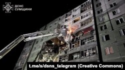 Наступствы ўдару расейскага дрона ў жылы дом у Сумах, 30 студзеня 2025