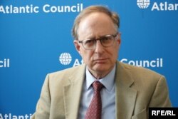Олександр Вершбоу, експерт Атлантичної ради, американський дипломат і колишній заступник генерального секретаря Організації Північноатлантичного договору