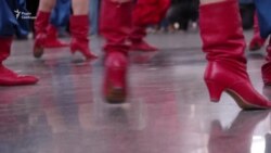 У «Борисполі» танцювали на честь «безвізу» (відео)