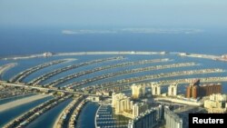 نمایی از یکی از جزایر مصنوعی سه گانه امارات متحده عربی در سواحل دوبی