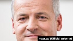 Роман Примула