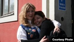 Мария Амели с подругой Кристин Ведал Стёркерсен