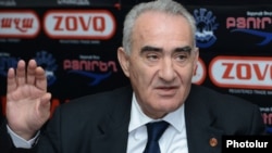 Галуст Саакян