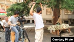 Reza Siaminin film çəkilişindən