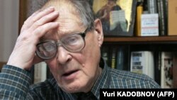 Правозахисник і дисидент Сергій Ковальов (1930–2021). Фото 2005 року