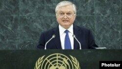 ԱՄՆ - Հայաստանի արտգործնախարար Էդվարդ Նալբանդյանը ելույթ է ունենում ՄԱԿ-ի Գլխավոր ասամբլեայի 68-րդ նստաշրջանում, Նյու Յորք, 28-ը սեպտեմբերի, 2013թ․