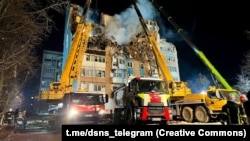 До робіт залучені понад 230 рятувальників із дев’яти регіонів України