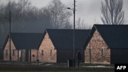 Бараки табору смерті «Аушвіц-Біркенау», січень 2025 року