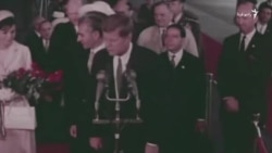 زمانی که شاه در کنگره آمریکا از تاریخ ۲۵۰۰ ساله گفت