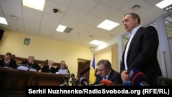 Екс-народний депутат Микола Мартиненко у суді, Київ, 3 травня 2017 року