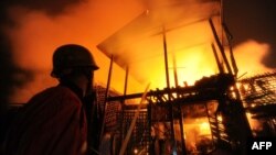 مناطق غربی میانمار نیز آبان‌ماه سال گذشته صحنه درگیری میان بوداییان و مسلمانان بود.