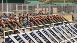 Զինվորական ծառայության ժամկետը կրճատելու կառավարության որոշումը՝ իշխանություն-ընդդիմություն բանավեճի առիթ