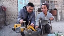 Житель Кочкора проектирует спецтехнику