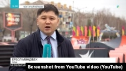 Мандибек "Казакстан" телеканалы үчүн сюжет жасап жүргөн учур.