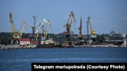 Морський порт в Маріуполі