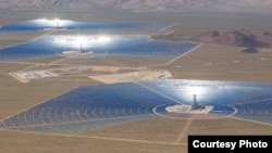 مرکز تولید انرژی خورشیدی. چین