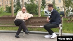 Оюб Титиев (слева) в Москве.