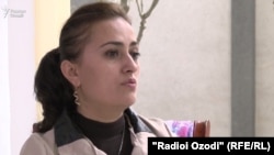 Муҳайё Нозимова, рӯзноманигори тоҷик, муқими Лондон.