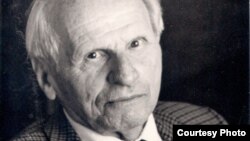 Майсей Сяднёў