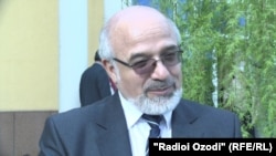 Абдулғафури Орзу.