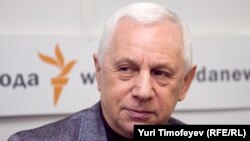 Эдуард Тополь