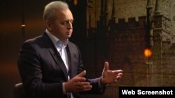 У 2005 році Україна припинила скорочення ЗСУ, але на початку російської агресії їхня чисельність поступалася показникам 1990-х років