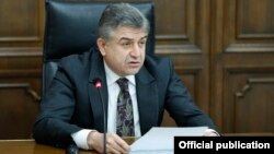 Премьер-министр Армении Карен Карапетян (архив)
