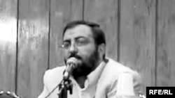 عباس پاليزدار که در روزهای ۱۴ ارديبهشت و هفتم خرداد، در ارتباط با فساد مالی و اخلاقی ده ها مقام و روحانی ارشد نظام جمهوری اسلامی سخنرانی کرده بود، در روز ۲۳خرداد ماه بازداشت شد