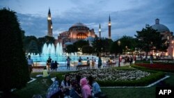 Туркойчоь -- Истанбул, 06.07.2016.