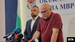 Директорът на полицията във Варна старши комисар Андрей Ангелов (вляво) и заместникът му Даниел Пашов. 