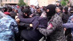 У Єревані затримано одного з лідерів вірменських протестів Нікола Пашиняна (відео)