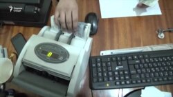 Доллар камчин шуд