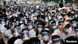 Saglyk işgärleri 24 sagatlyk iş taşlaýyşa gatnaşýar. 